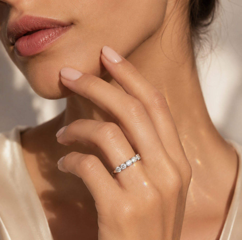 Anello riviera oro bianco con diamanti - immagine 2