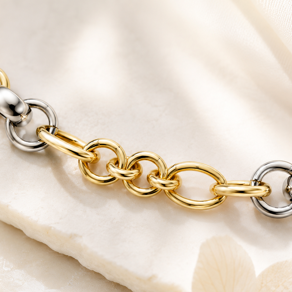 Bracciale in oro giallo e oro bianco a maglia alternata - immagine 2