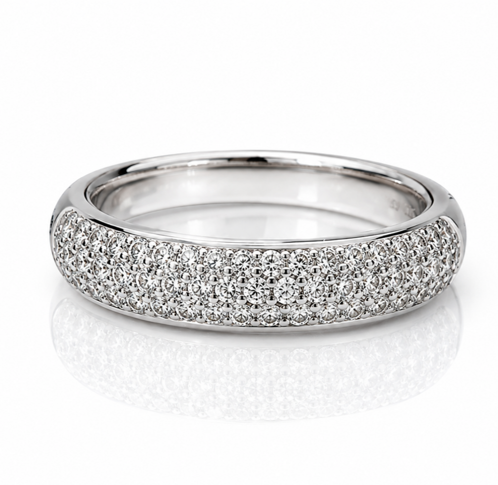 Fedina oro bianco con pavé di diamanti